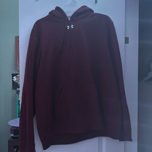 Maroon under Armour hoodie